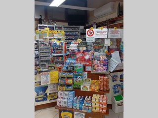 Attività commerciale in Vendita a Pisa, zona Riglione Oratoio, 117'000€, 25 m²