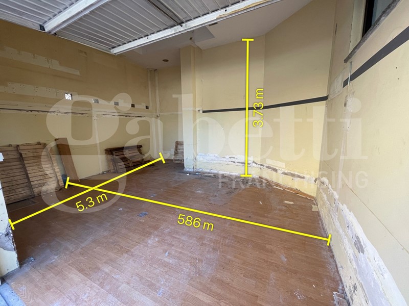Box in Vendita a Torino, 23'000€, 32 m²