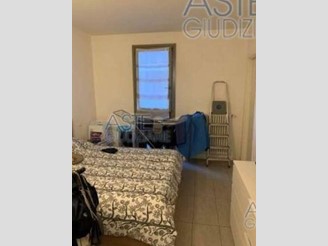 Bilocale in Vendita a Faenza, 39'000€, 61 m²