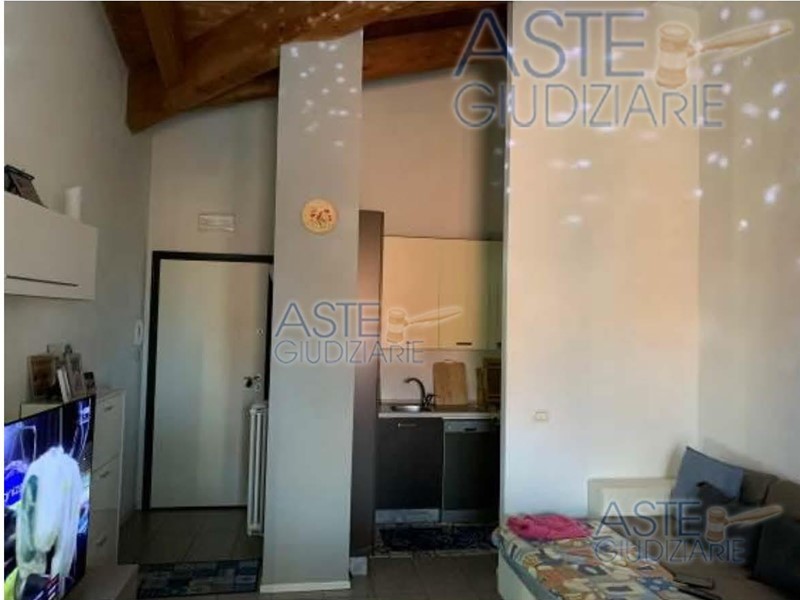 Trilocale in Vendita a Faenza, 47'250&euro;, 72 m²