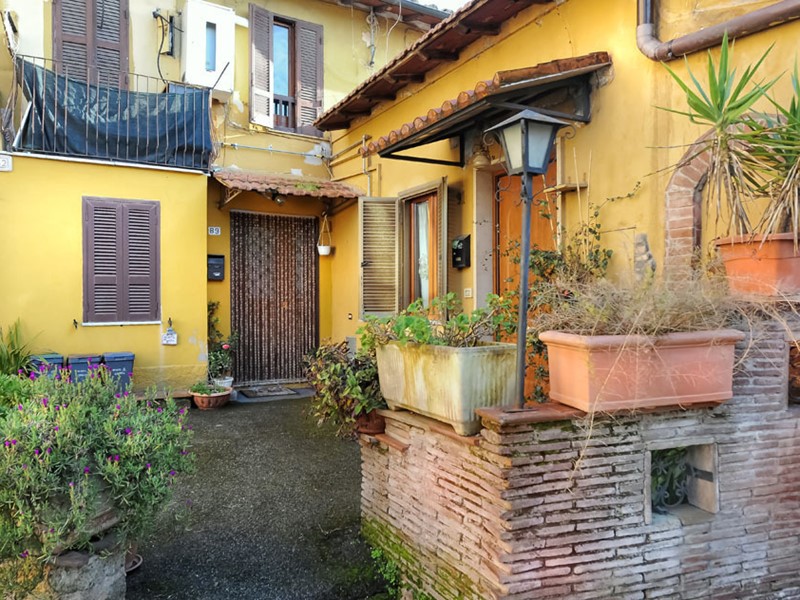 Quadrilocale in Vendita a Grottaferrata, 119'000€, 85 m²