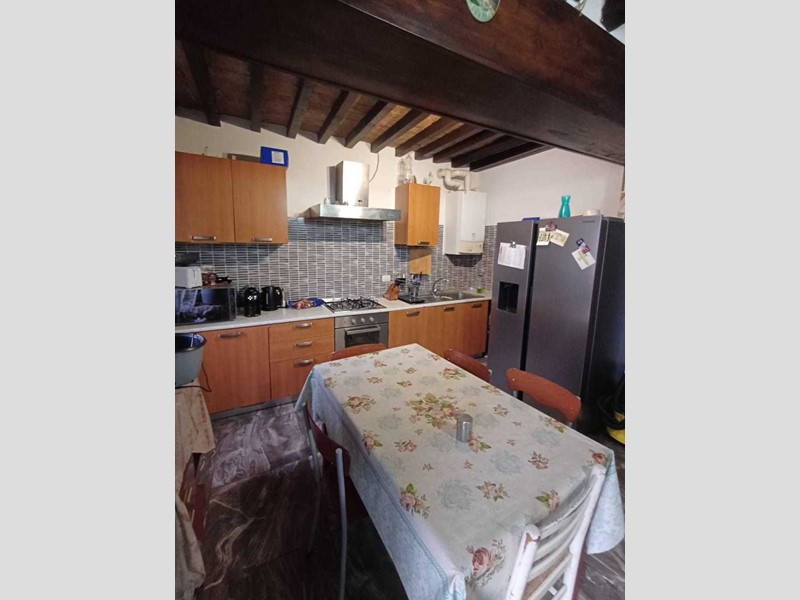 Casa Semi Indipendente in Vendita a Fornovo di Taro, 85'000&euro;, 90 m²