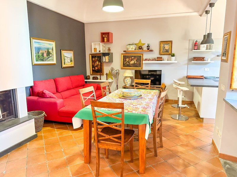 Villa in Vendita a Zafferana Etnea, zona Semicentro, 319'000&euro;, 110 m²