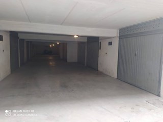 Box in Affitto a Pratola Peligna, zona stazione ferroviaria, 120€, 20 m²