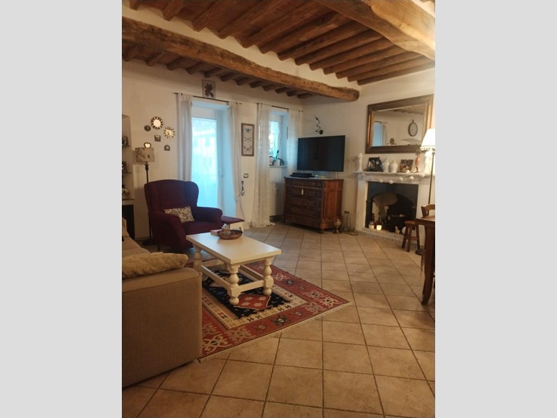 Trilocale in Vendita a Massa, 199'000€, 75 m², arredato