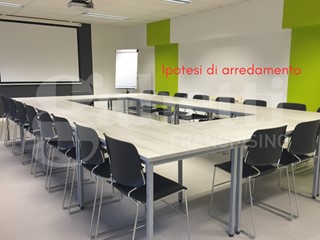 Ufficio in Affitto a Chioggia, 1'800€, 150 m², arredato