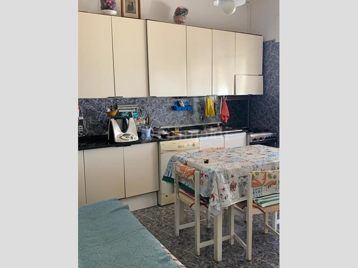 Trilocale in Affitto a Anzio, zona Lavinio mare, 3'000€, 75 m², arredato