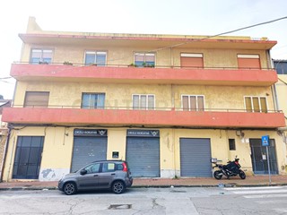 Appartamento in Vendita a Messina, 65'000€, 123 m²