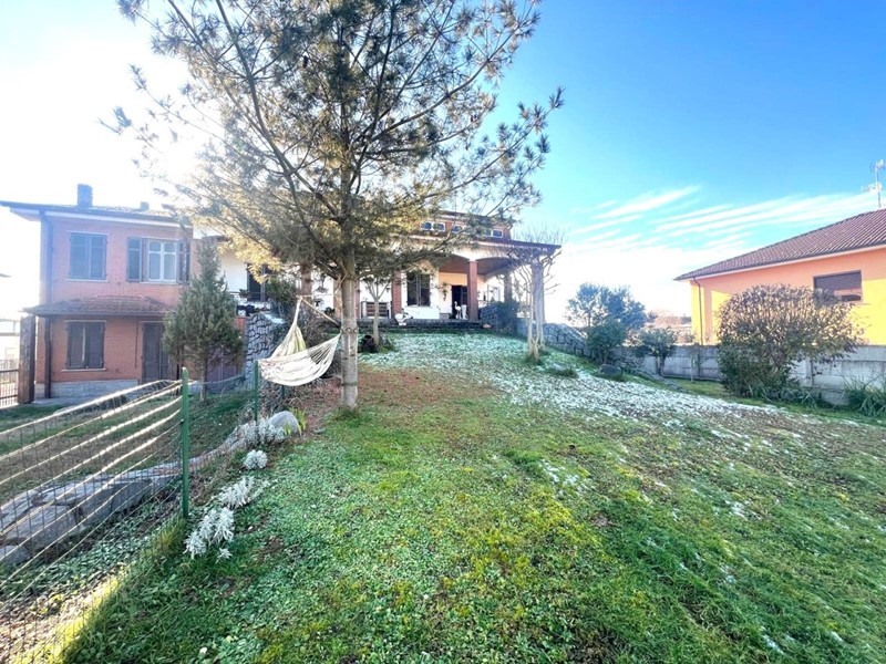 Casa Indipendente in Vendita a Costanzana, 148'000€, 630 m², con Box