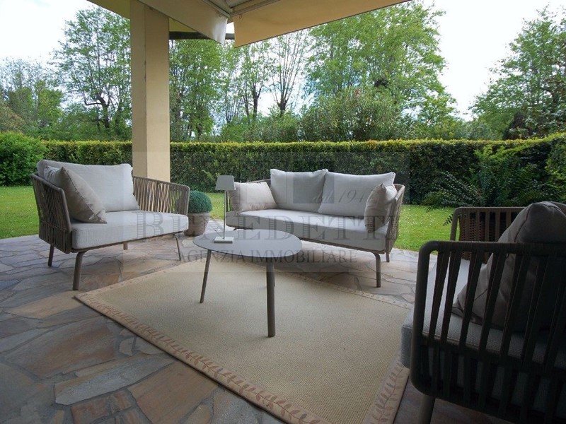 Trilocale in Vendita a Pietrasanta, zona Marina Di Pietrasanta, 530'000€, 60 m²