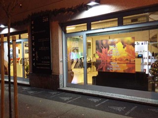 Capannone in Affitto a Cesano Maderno, 1'200€, 110 m², arredato