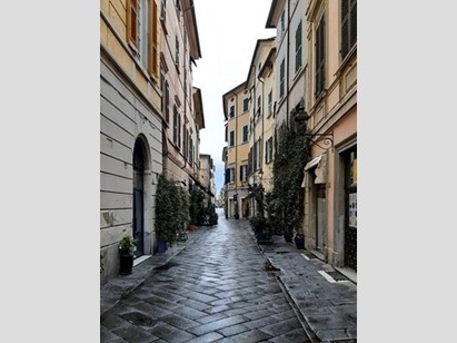 Quadrilocale in Vendita a Sarzana, 300'000€, 100 m²