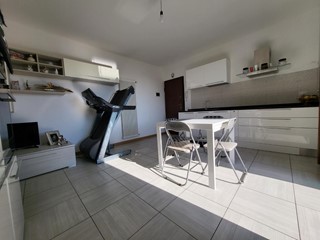 Bilocale in Vendita a Calcinaia, zona Fornacette, 113'000€, 45 m²