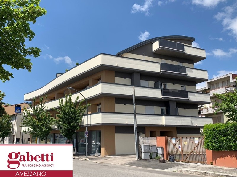 Trilocale in Vendita a Avezzano, 98'000€, 45 m², arredato