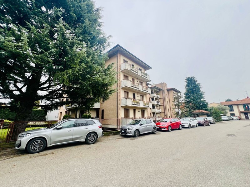 Box in Vendita a Cabiate, 17'000€, 16 m²