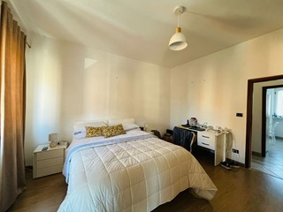 Trilocale in Vendita a Napoli, 260'000€, 75 m²