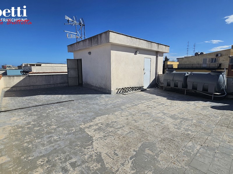 Trilocale in Vendita a Palermo, 105'000€, 108 m²