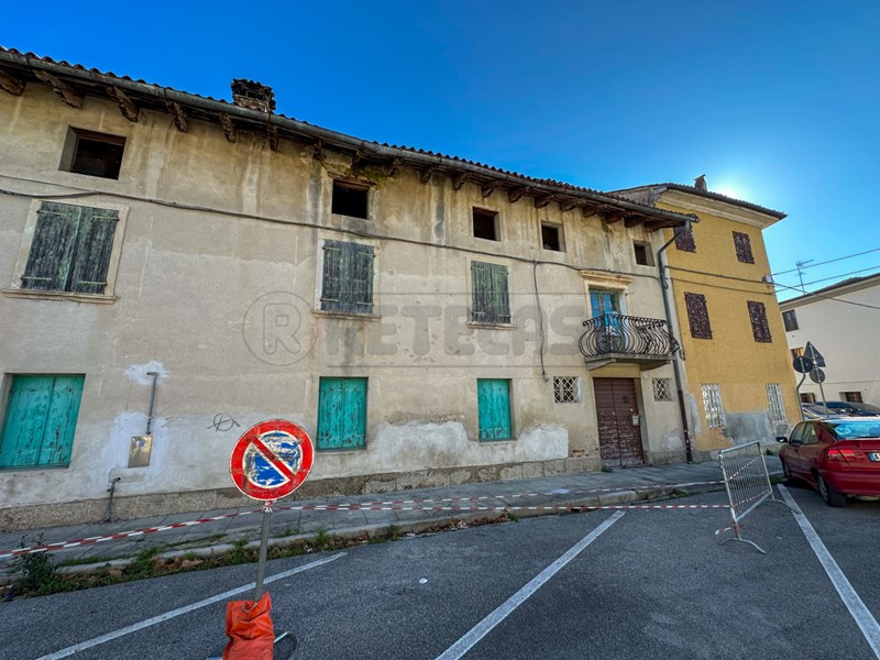Casa Indipendente in Vendita a Palmanova, 180'000€, 681 m²