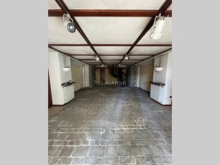 Capannone in Affitto a Potenza, 700€, 109 m²