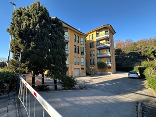 Quadrilocale in Affitto a Lavagna, zona Cavi, 650€, 60 m², arredato