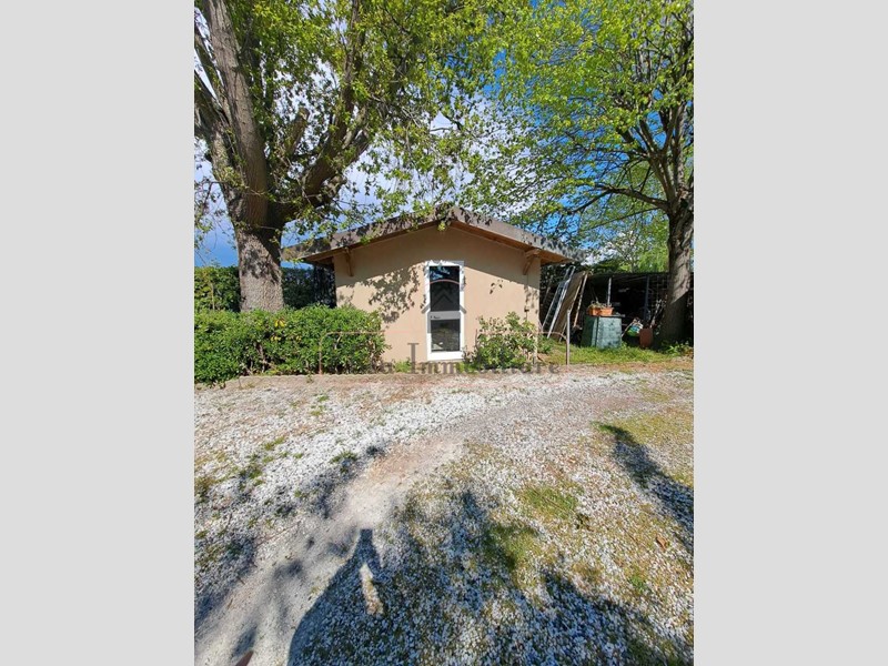 Casa Indipendente in Vendita a Viareggio, 450'000€, 120 m²