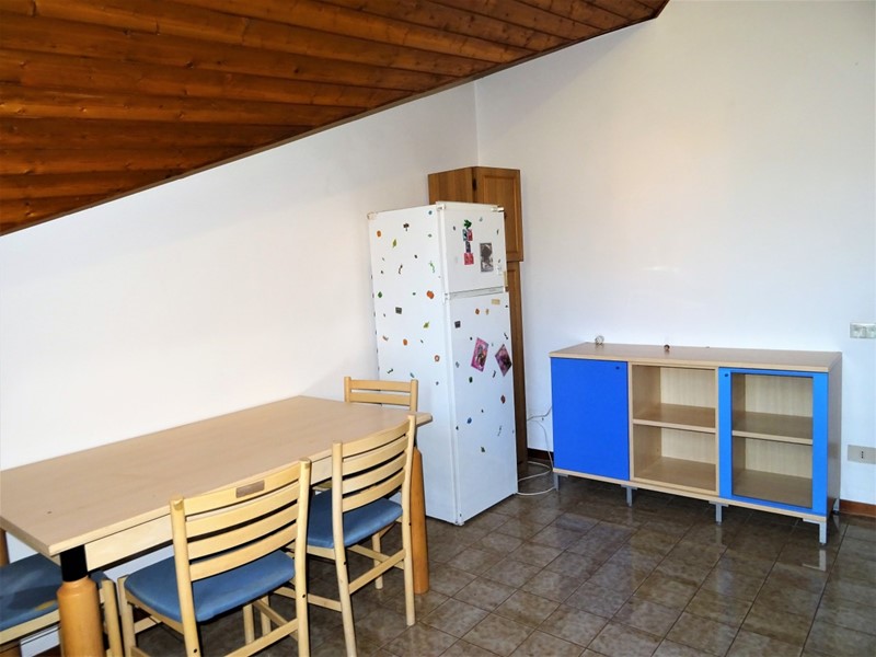 Quadrilocale in Vendita a Ostra, 100'000€, 100 m²