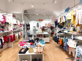 Negozio in Affitto a Colle di Val D'Elsa, 650€, 90 m²