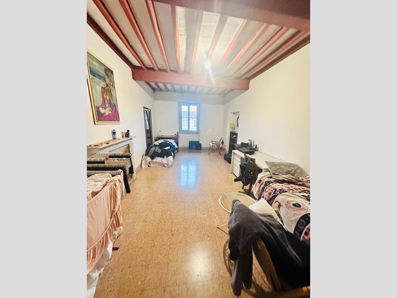 Quadrilocale in Vendita a Pisa, 375'000€, 145 m²