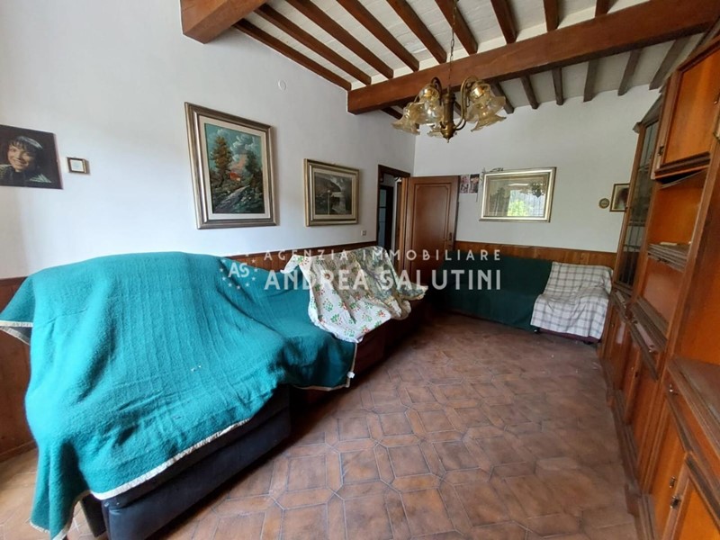 Casa Indipendente in Vendita a Buti, zona Cascine, 155'000€, 150 m², arredato