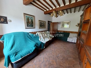 Casa Indipendente in Vendita a Buti, zona Cascine, 155'000€, 150 m², arredato