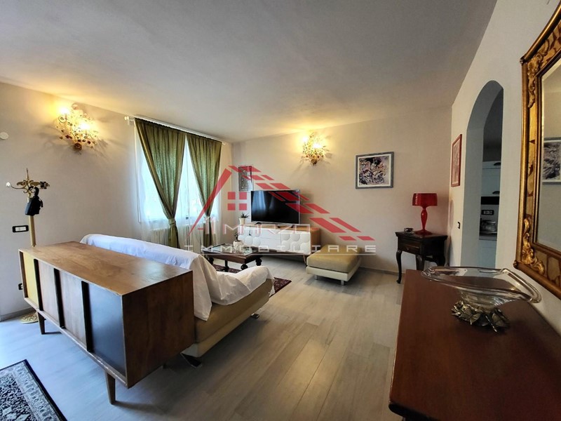 Casa Indipendente in Vendita a Cascina, 220'000€, 90 m², arredato