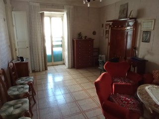 Casa Indipendente in Vendita a Ragusa, 34'000&euro;, 140 m²