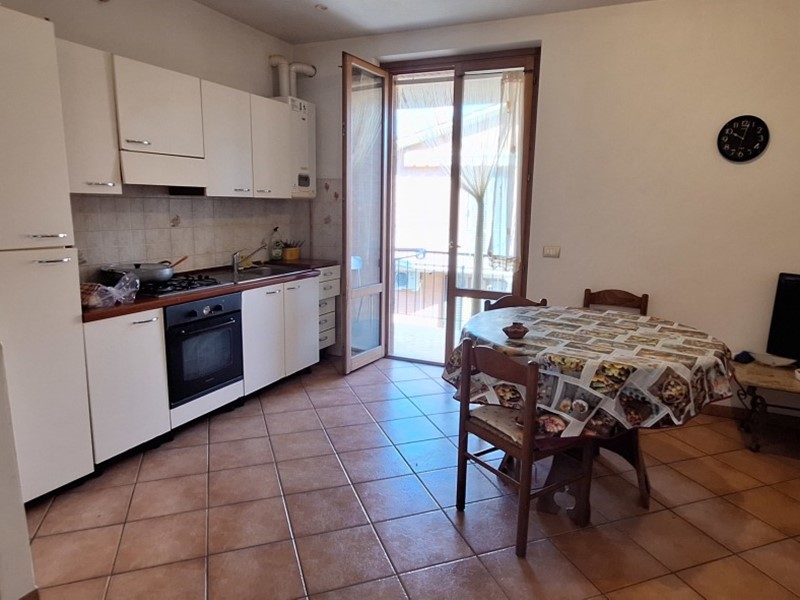 Quadrilocale in Vendita a Asciano, 128'000€, 60 m², con Box