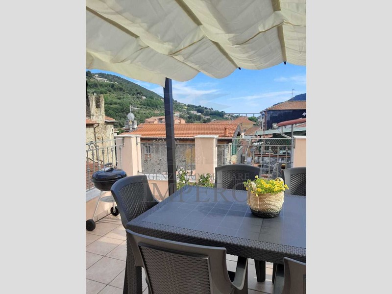 Quadrilocale in Vendita a Camporosso, 170'000€, 85 m², arredato