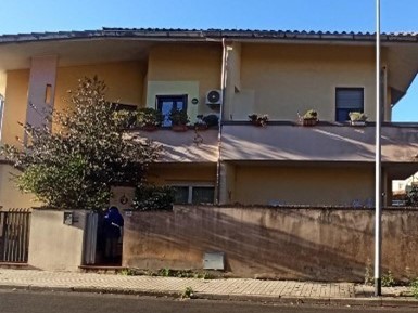 Appartamento in Vendita a Oristano, 82'500€, 110 m²