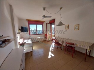 Trilocale in Vendita a Rosignano Marittimo, zona Vada, 140'000€, 65 m², arredato