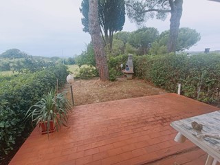 Trilocale in Vendita a Rosignano Marittimo, zona Caletta, 179'000€, 60 m², arredato