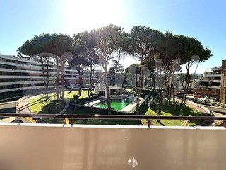 Quadrilocale in Vendita a Roma, 680'000€, 150 m²