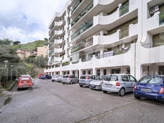 Quadrilocale in Vendita a Messina, 107'000€, 120 m²