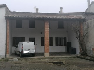 Casa Indipendente in Vendita a Camisano, 120'000&euro;, 205 m², con Box