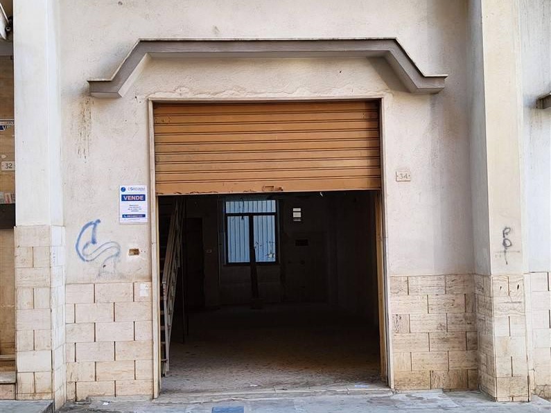 Magazzino in Vendita a Villabate, 23'000€, 46 m²