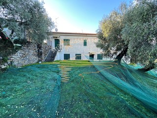 Casa Indipendente in Vendita a Diano San Pietro, 355'000€, 200 m²