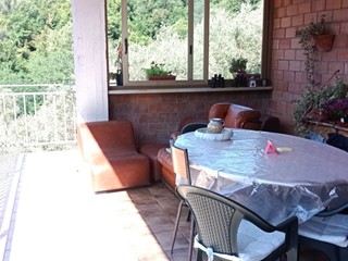 Quadrilocale in Vendita a Fosdinovo, 150'000€, 226 m²