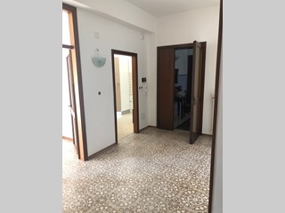 Appartamento in Vendita a Bellaria Igea Marina, zona MARE (Bellaria), 260'000€, 166 m²