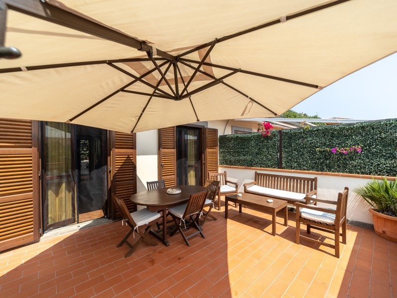 Casa Semi Indipendente in Vendita a Monte Argentario, zona Porto Santo Stefano, 235'000€, 56 m², con Box