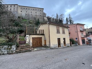 Casa Indipendente in Vendita a Pennabilli, 88'000&euro;, 154 m², con Box