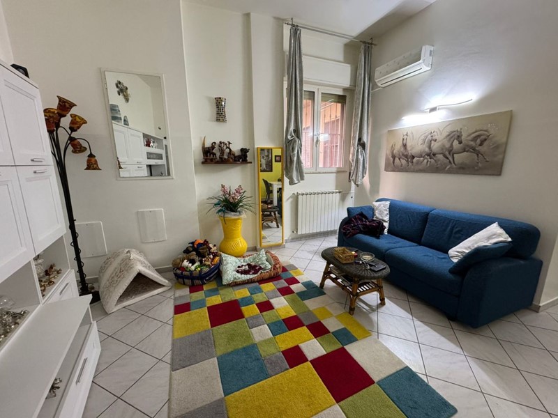 Quadrilocale in Vendita a Sanremo, zona Centro, 160'000€, 76 m², arredato