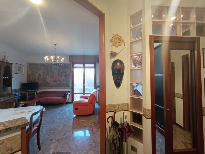 Appartamento in Vendita a Salsomaggiore Terme, 120'000&euro;, 95 m²