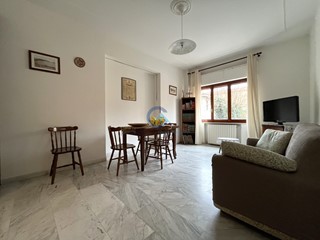 Trilocale in Vendita a Catanzaro, zona Catanzaro Centro, 129'000&euro;, 105 m²