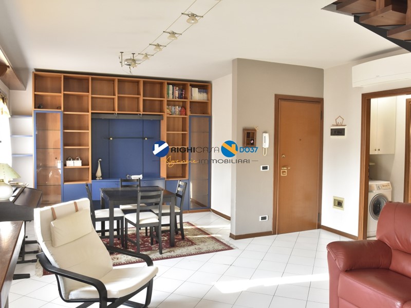 Quadrilocale in Vendita a Correggio, 165'000€, 120 m²
